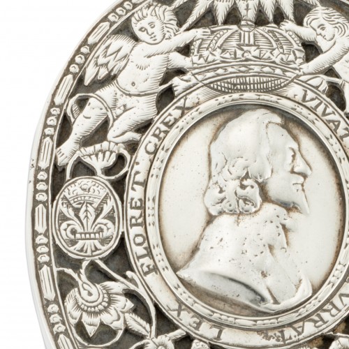 Boîte à tabac en argent commémorant le roi martyr Charles Ier (c.1600-1649). - Matthew Holder