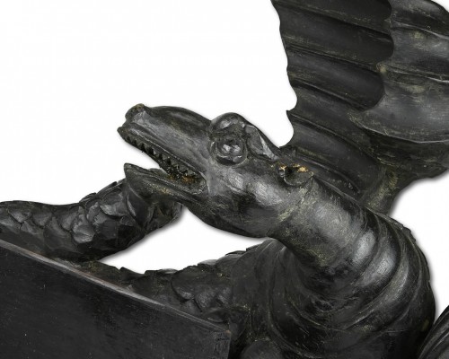 Ebonised wooden sculpture of a dragon, England 19th century - Decorative Objects Style 
