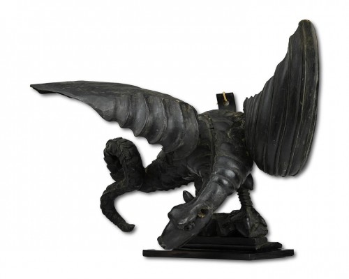  - Ebonised wooden sculpture of a dragon, England 19th century