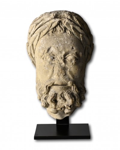 Importante tête en pierre d'un empereur - Sculpture Style 