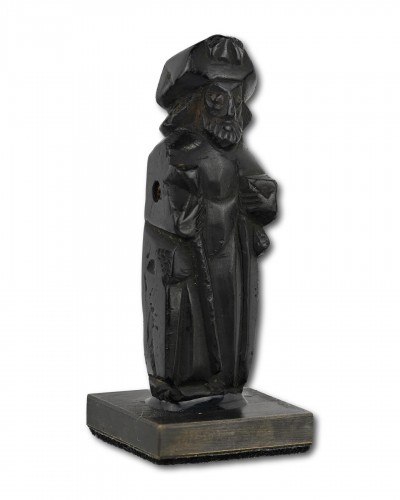  - Figure de jais de Saint Jacques le Majeur. Saint-Jacques de Compostelle 15-16e siècle