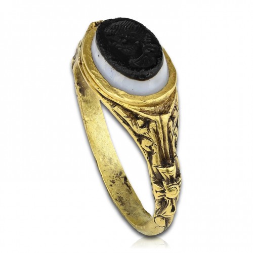 Important early Christian gold ring with an intaglio. Byzantine, 6th centur - Antique Jewellery Style 