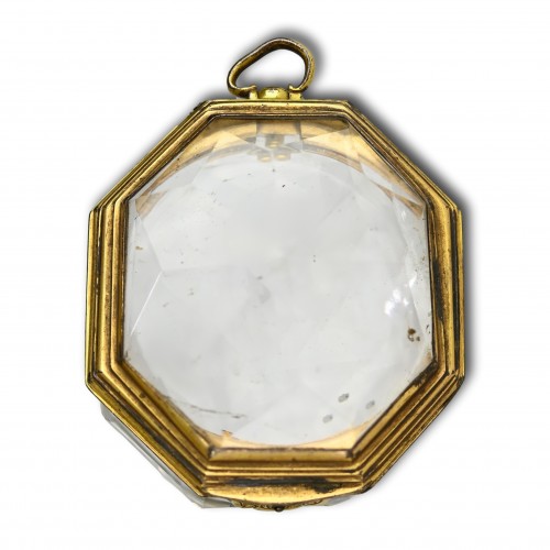 Boîtier de montre de poche en métal doré monté en cristal de roche, France VIIIe siècle - Horlogerie Style 