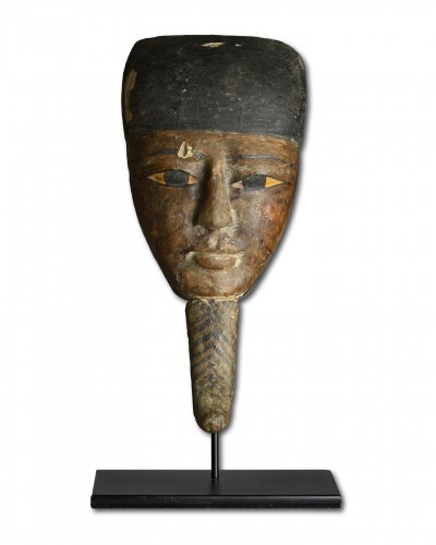 Archéologie  - Masque de momie en bois peint, Égypte période dynastique tardive, ca. 712 à 332 av