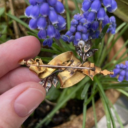 Gold brooch commemorating Queen Victoria’s Jubilee, late 19th cent - 