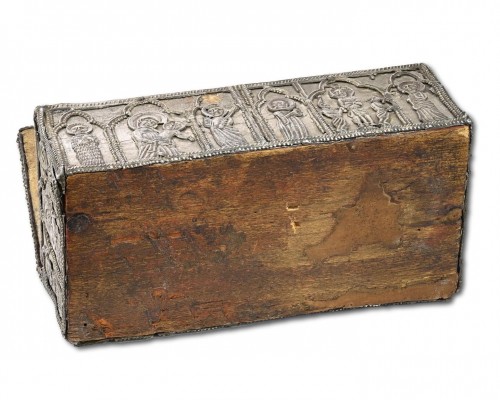 Antiquités - Lead clad casket with scenes of the life of Christ, 14/15th century