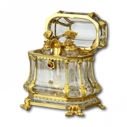 Exceptionnel nécessaire en cristal de roche monté sur or - Objets de Vitrine Style 