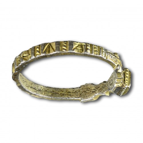 Antique Jewellery  - Medieval silver gilt and niello ring with dragons, 13th / 14th century