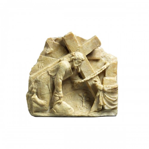 Fragmentary Alabaster Of Christ Carrying The Cross, 16th Century