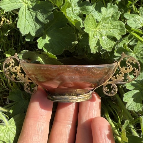Antiquités - Coupe en agate à deux anses et monture en vermeil, Allemagne fin du XVIIe siècle