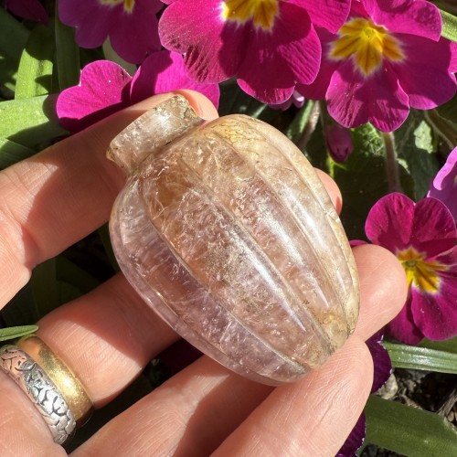 Miniature Lobed Amethyst Vase Italy 16th / 17th Century - 