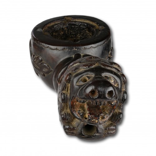 Fumigateur en bois dur avec crâne et lion - Objets de Curiosité Style 