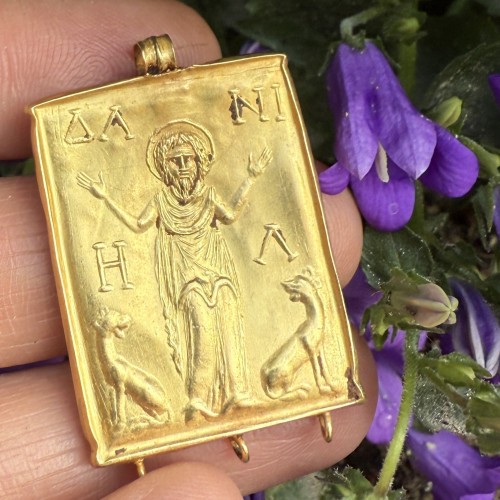 Antiquités - Pendentif en or paléochrétien en forme de tablette, Empire byzantin VIe-VIIe siècle