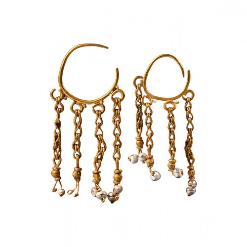 Roman Gold Earrings With Pearl Drops