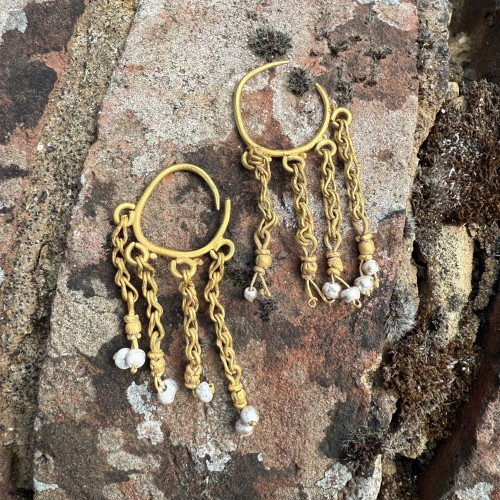 Roman Gold Earrings With Pearl Drops - 