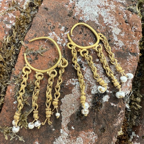  - Roman Gold Earrings With Pearl Drops