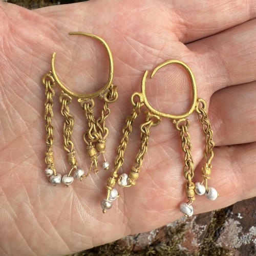 Antiquités - Roman Gold Earrings With Pearl Drops