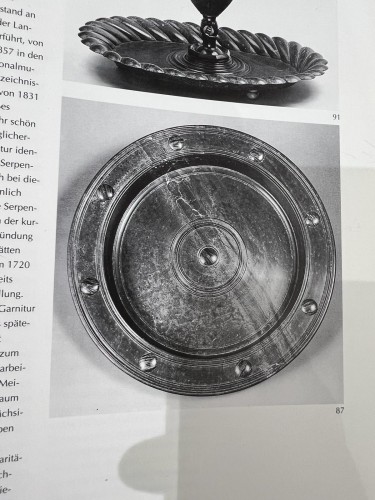 Objects of Vertu  - German Basin in Green and Red Serpentine Saxony circa 1600