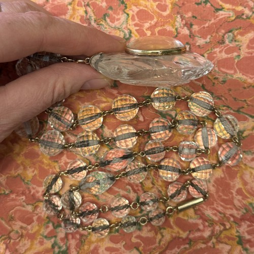 Antiquités - Rock Crystal Scallop Pendant and Bead Necklace, Spain 16th–17th century