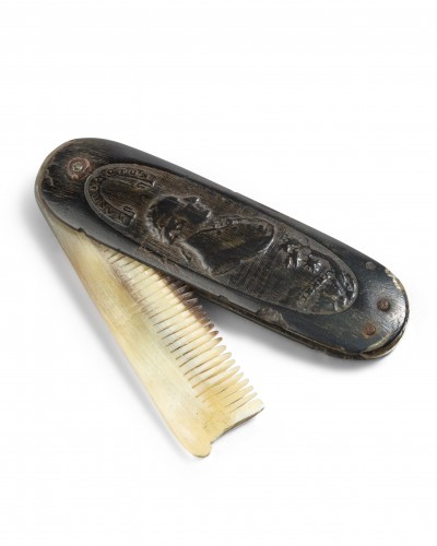 Patriotic Comb With George Washington