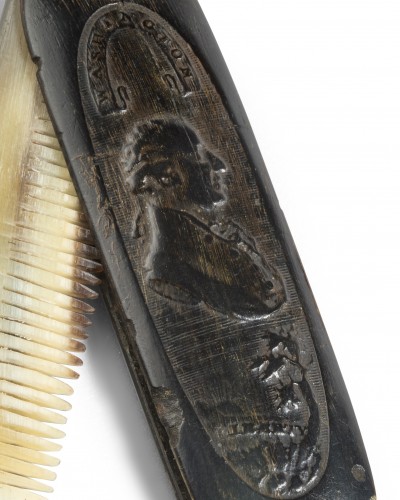 Patriotic Comb With George Washington - 