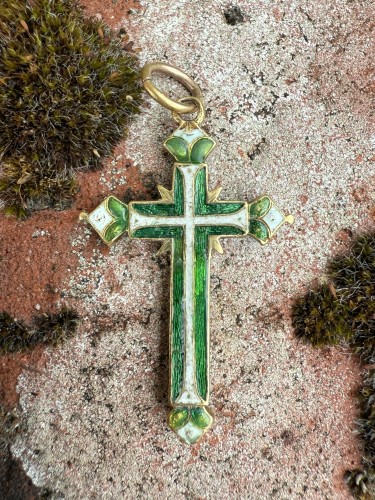 Antique Jewellery  - Enamelled Gold Cross with Instruments of the Passion, Germany 17th Century