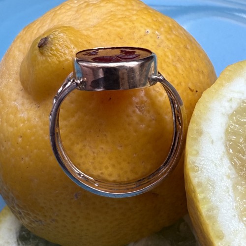 Antiquités - Bague en or début du XIXe siècle avec intaille romaine antique