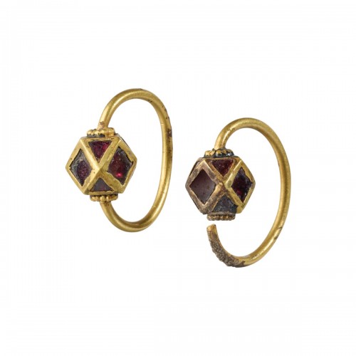 A Pair of Gold and Garnet Polygonal Earrings, Ostrogothic circa 6th centur