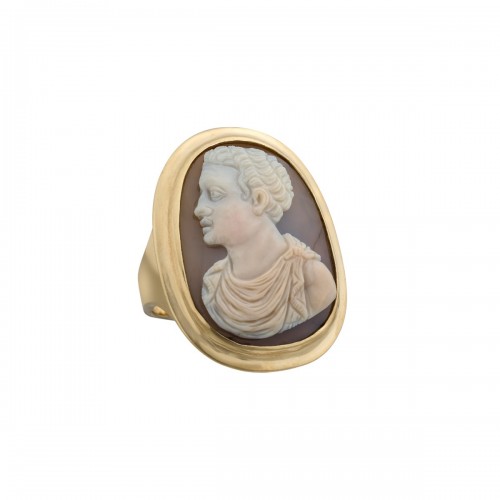 Renaissance Agate Cameo Ring Depicting a Julio-Claudian Prince.