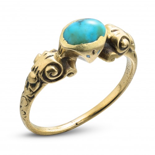 Gold Ring Set with a Cabochon Turquoise, Western Europe early 17th century - Antique Jewellery Style 