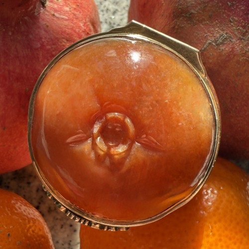  - Gold-Mounted Agate Bonbonnière in the Form of an Orange, mid-18th century.