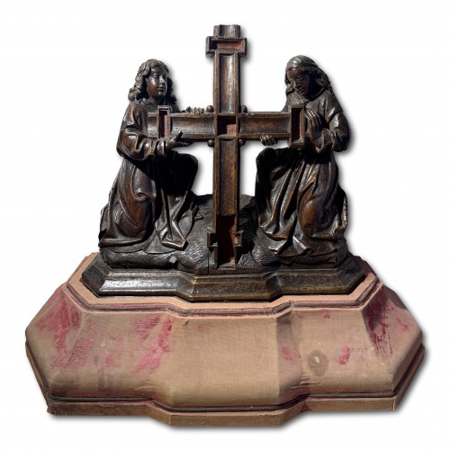 Deux anges agenouillés soutenant la Croix, Pays-Bas méridionaux vers 1500-1520 - Matthew Holder