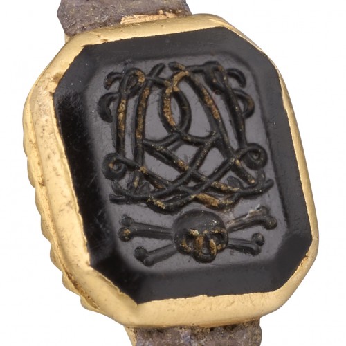 Early Eighteenth-Century Gold Mourning Ring with Monogram and Vanitas - Antique Jewellery Style 