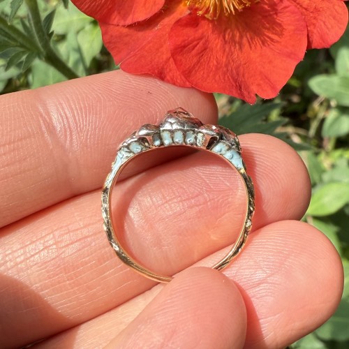 Antiquités - Rose-Cut Diamond and Blue Enamel Ring England circa 1680–1700