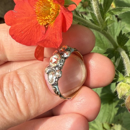 Antiquités - Rose-Cut Diamond and Blue Enamel Ring England circa 1680–1700