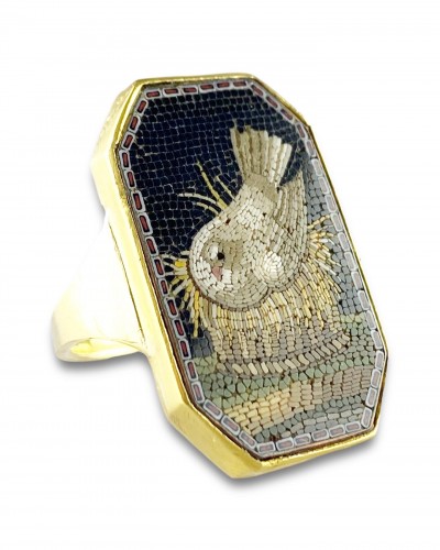 Bague avec micromosaïque de colombe, façon Raffaelli. Italien, XVIIIe siècle - 