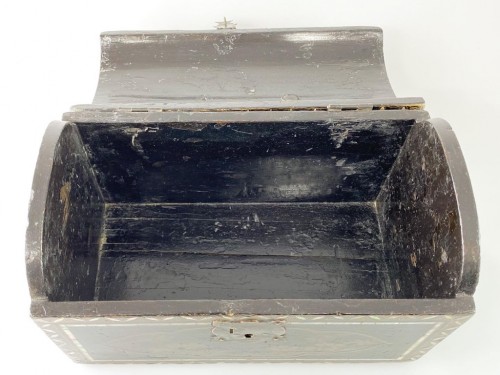  - Namban lacquer casket, Japan Momoyama period, 16th - 17th century.