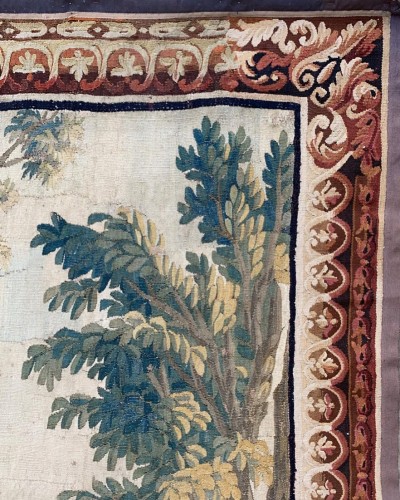  - Famille de tapisserie pastorale dans un jardin boisé. Aubusson, vers 1760-1770.