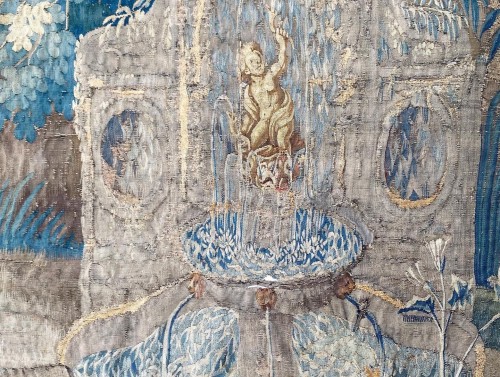 Verdure garden landscape tapestry with a fountain. Flemish, c.1680. - 