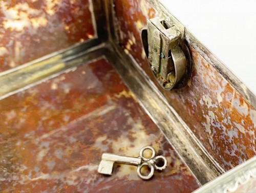 Curiosities  - Silver moss agate casket. South German, late 17th century.