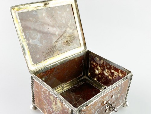 Silver moss agate casket. South German, late 17th century. - 