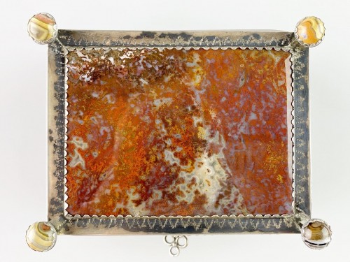 Antiquités - Silver moss agate casket. South German, late 17th century.