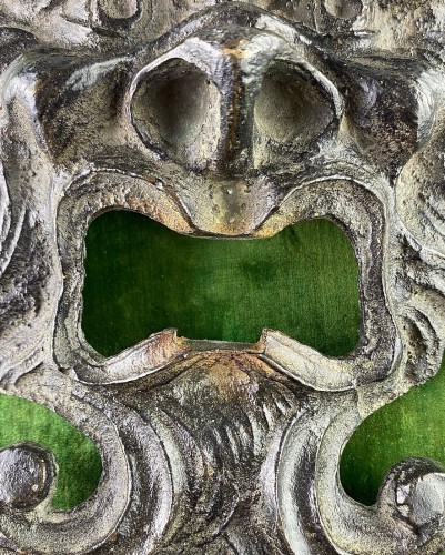Bronze door knocker back-plate. Northern Italy, late 16th century. - 