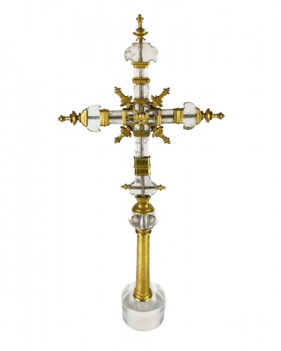 Importante croix processionnelle en cristal de roche, Espagne 13e / 14e siècle