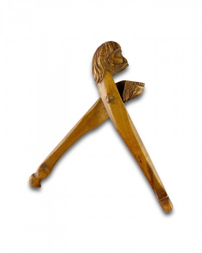 Fruitwood nutcracker in the form of a Wildman. French, 18th century. - 