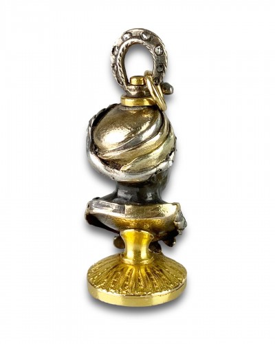 Agate & sceau en or serti d'un prince maure. France fin XVIIe et XVIIIe siècles - 