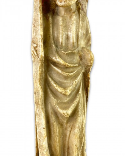 Antiquités - Nottingham alabaster of a male Saint. English early 15th century