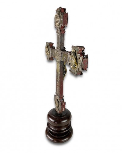 Renaissance gilt copper processional cross. Italian, 15th - 16th centuries. - Religious Antiques Style 