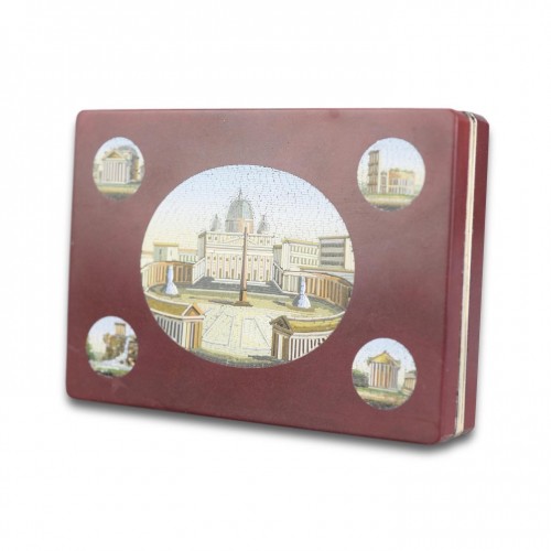 Micromosaic snuff box with Saint Peter’s square. Italian, mid 19th century. - 