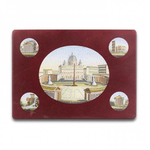  - Micromosaic snuff box with Saint Peter’s square. Italian, mid 19th century.